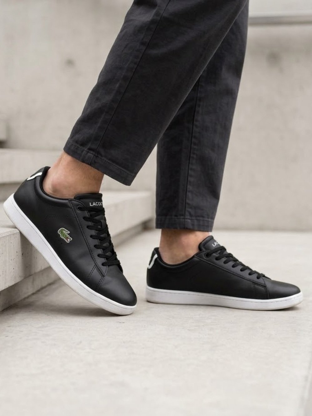 Lacoste Men’s Carnaby Evo Leather Low-Top Sneakers